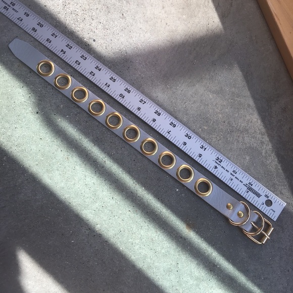 Beige and Gold Eyelet Buckle Collar Choker - Picture 3 of 4